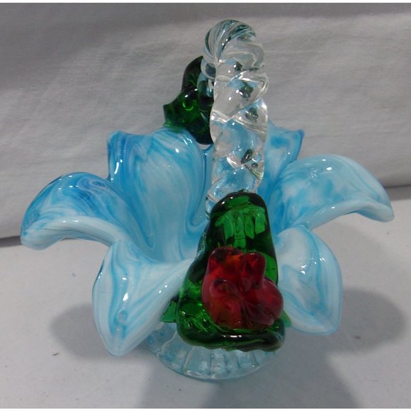 Glass Turquoise Blue Basket w/ Handle and Applied Red Roses 4 3/4" - Picture 5 of 10